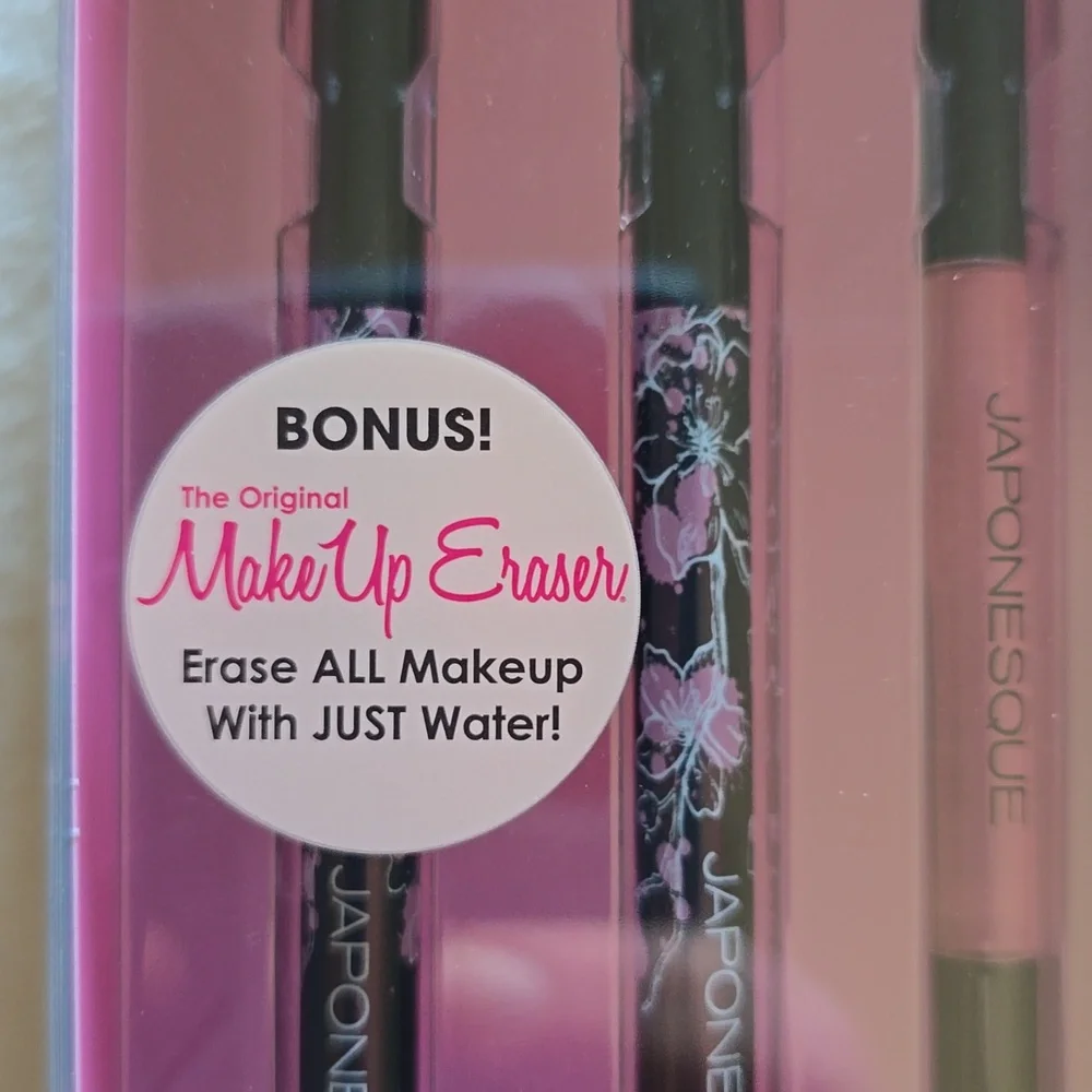 Japonesque Apply‎ and Erase Eye Kit NWT